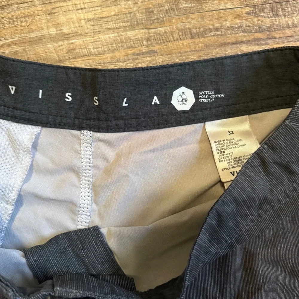 2 Vissla Board Shorts Men 32 Gray Heathered Stretch Surf Trunks Swim Beach